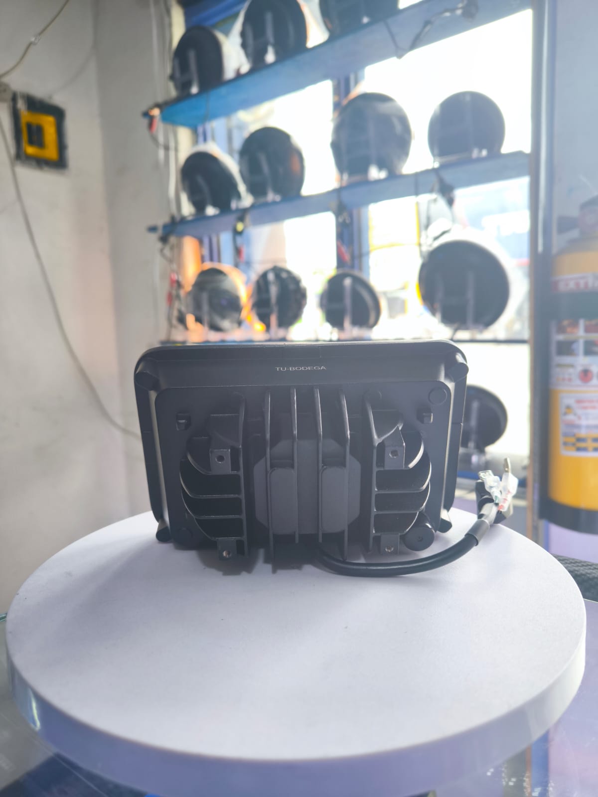 PAR DE FAROLAS KENWORTH (TB507)